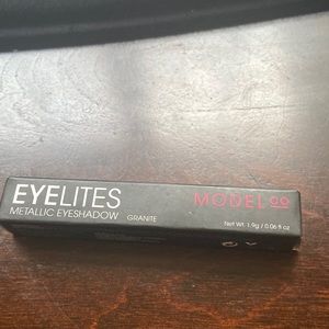 5/$5.00 model  co Eyelites Metallic Eyeshadow dark granite 1.9g